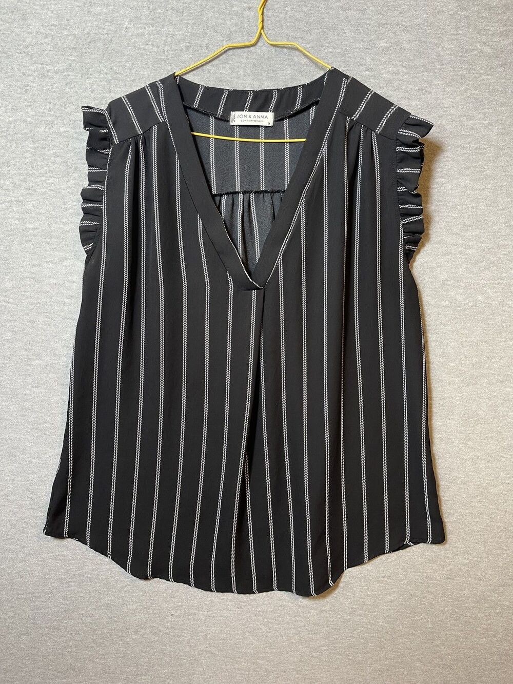 JON & ANNA Contemporary Women's 1X Black White Stripe Ruffle Sleeve V-Neck